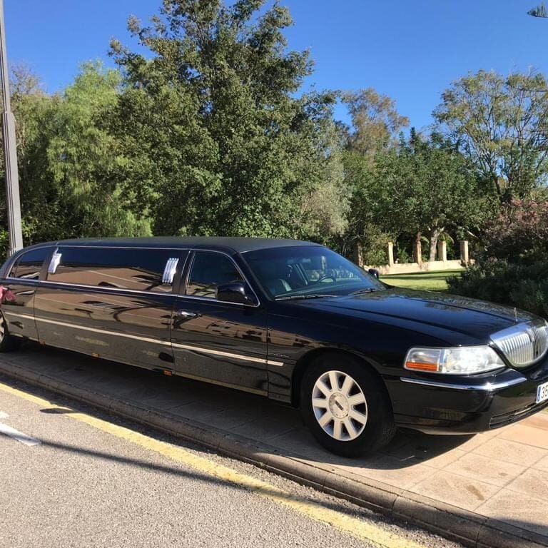 Alquiler limusina lincoln Palma despedidas