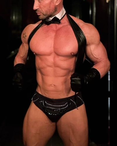 Iker la troya boy